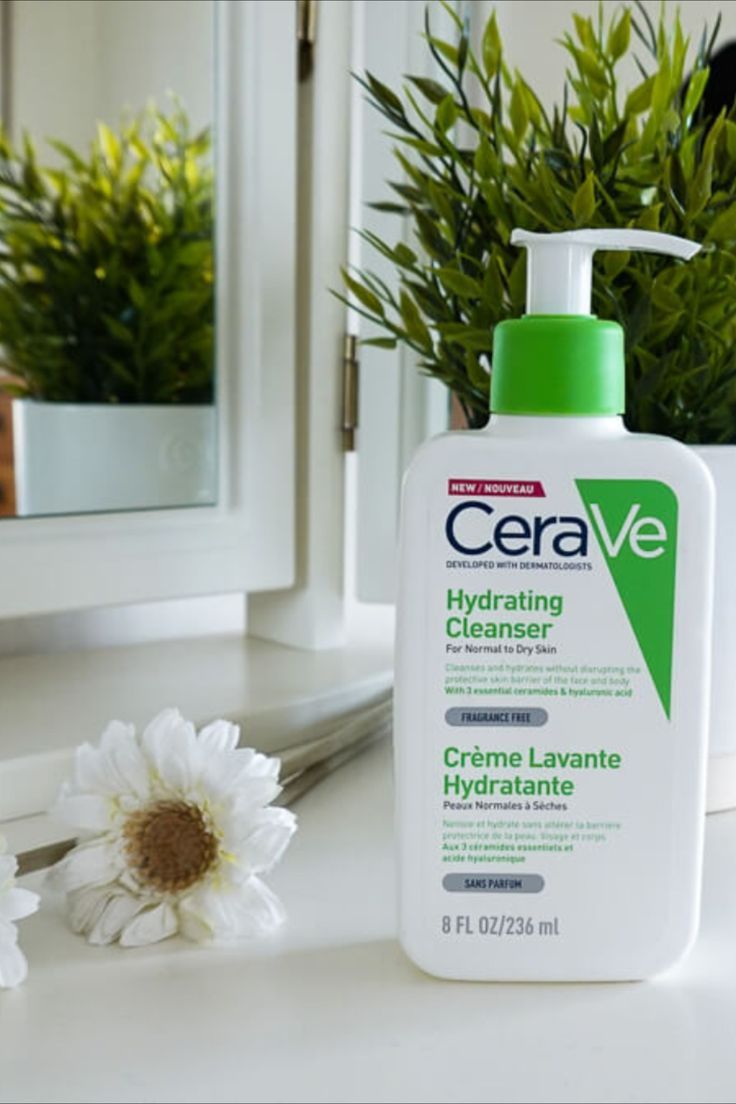 CeraVe Hydrating Facial Cleanser - CeraVe Hydrating Cleanser - Hydrating Facial Cleanser - Hydrating Face Wash 236 ml